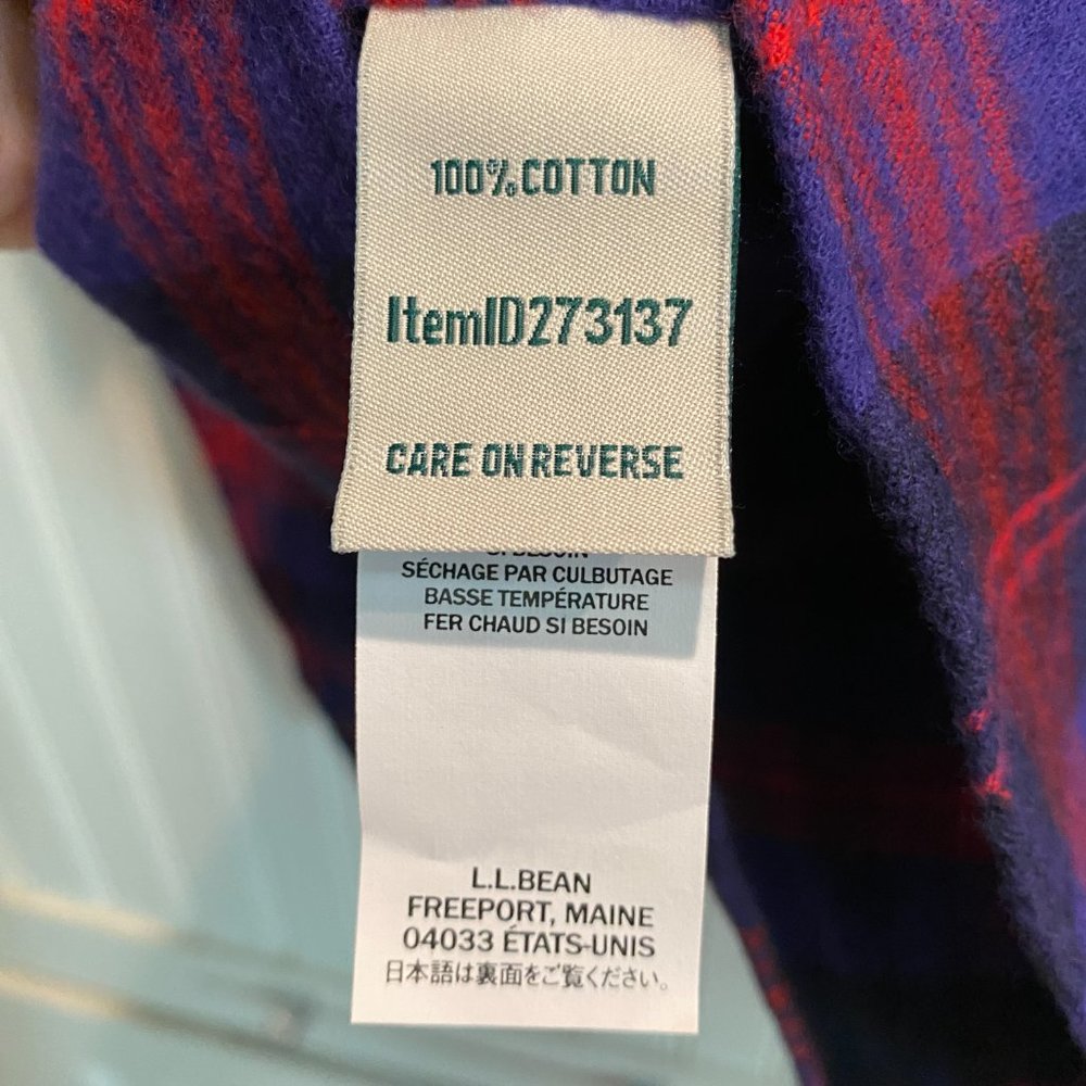 L.L. Bean Navy and Red Plaid Flannel Shirt - Size M - Picture 6 of 6